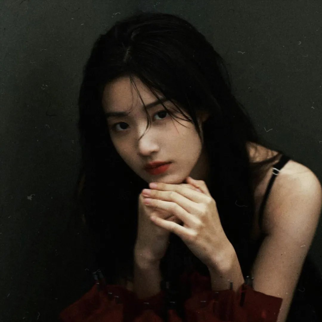 暗夜女巫海报